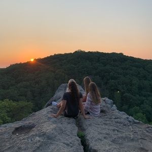 Meet your Posher, Emily